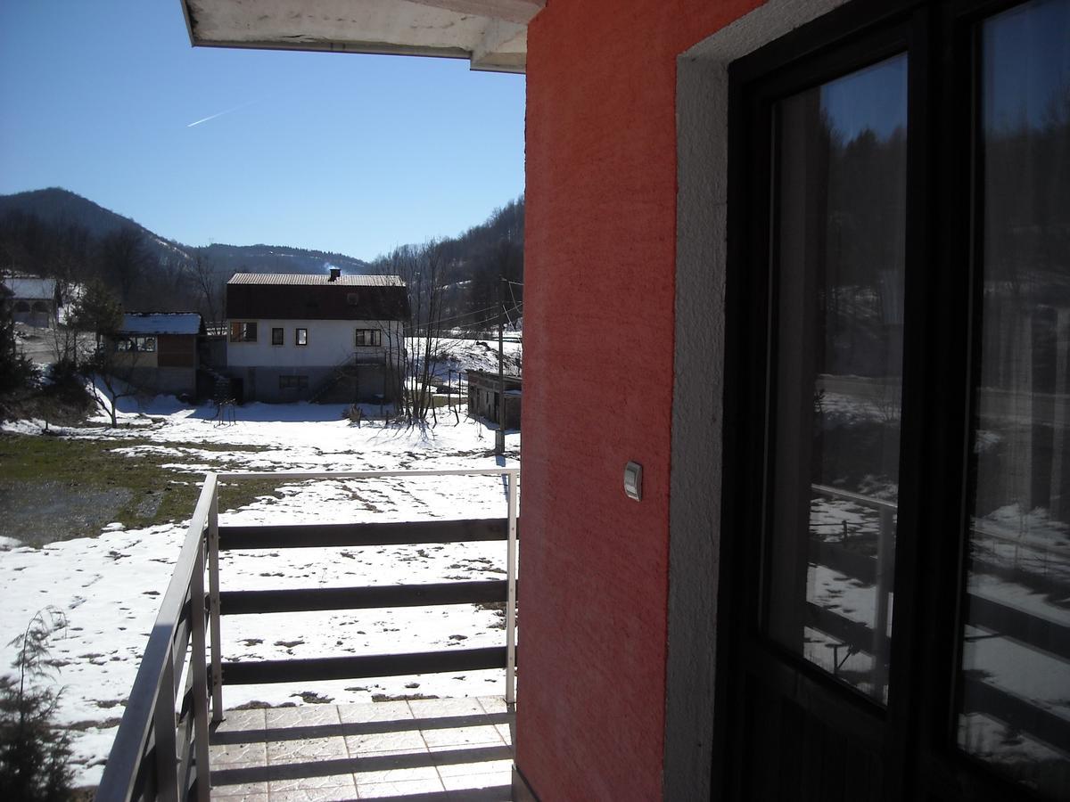 Motel Sretno Good Luck Trnovo Esterno foto